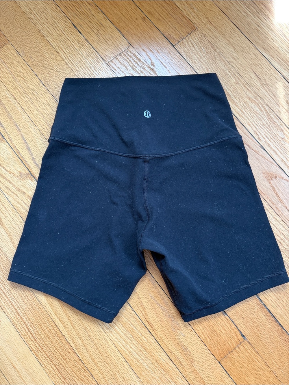 lululemon athletica align shorts | size 6